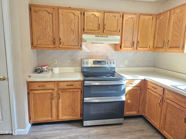 4 Timber Scent, Dante, VA 24237