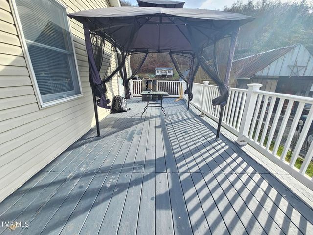 4 Timber Scent, Dante, VA 24237