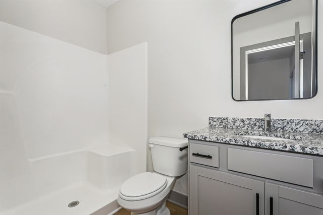 1611 Midway Ct., Valley Center, KS 67147
