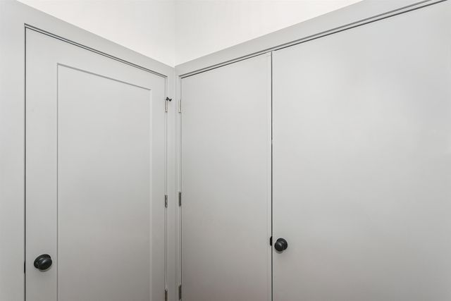 1611 Midway Ct., Valley Center, KS 67147