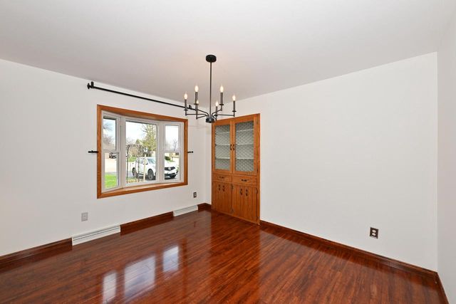 15225 W Park TERRACE, New Berlin, WI 53151