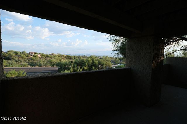 810 E Placita Del Mirador, Tucson, AZ 85718