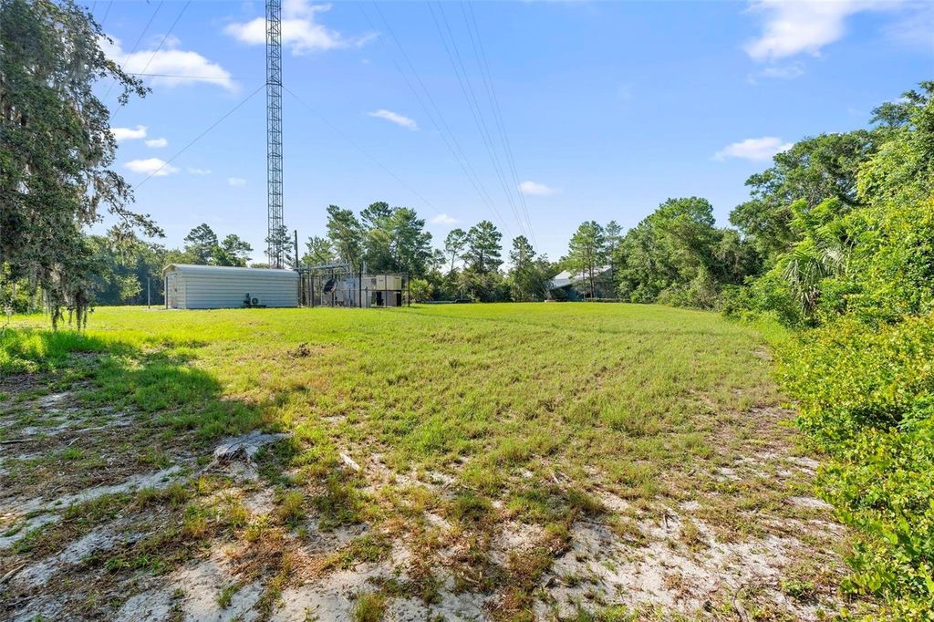 Image 18 of property listing at 1835 S GLENCOE ROAD, New Smyrna Beach, FL 32168