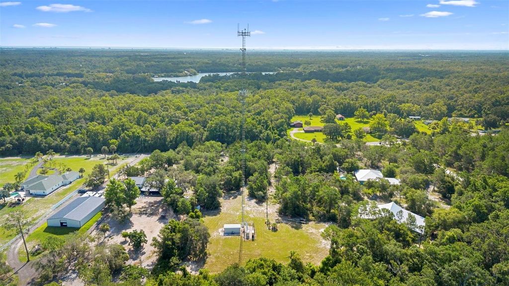 Image 27 of property listing at 1835 S GLENCOE ROAD, New Smyrna Beach, FL 32168