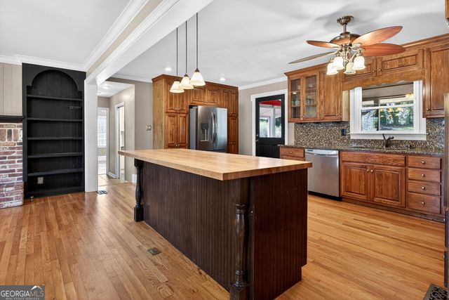 644 Brook Circle, Griffin, GA 30224