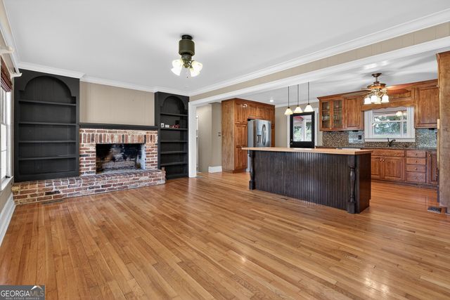 644 Brook Circle, Griffin, GA 30224