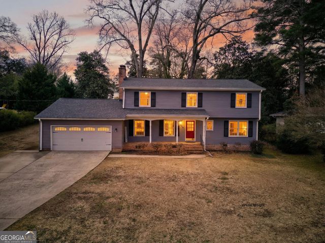 644 Brook Circle, Griffin, GA 30224
