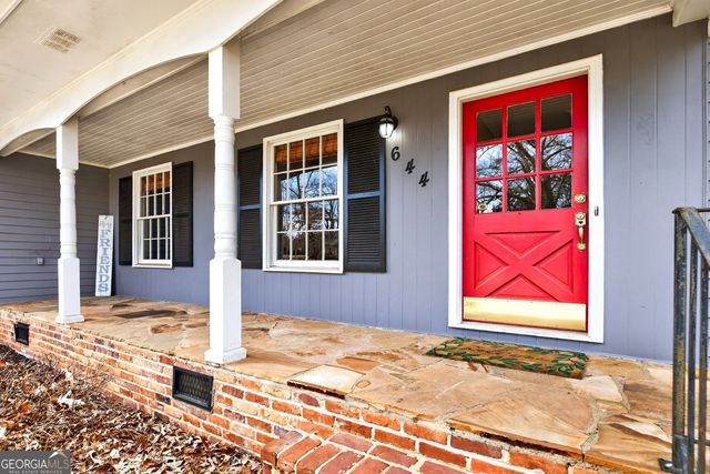 644 Brook Circle, Griffin, GA 30224