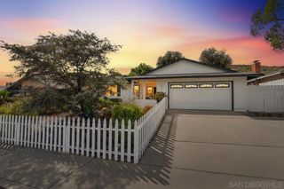 9972 Via Francis, Santee, CA 92071