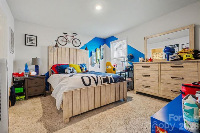 108 W Northstone Road, Mooresville, NC 28115