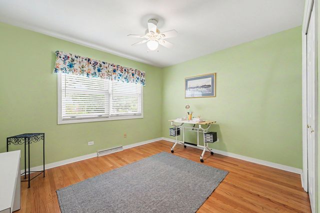 12400 S 70th Avenue, Palos Heights, IL 60463
