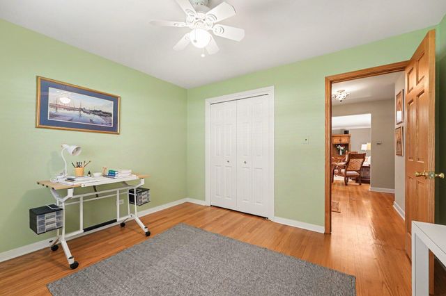 12400 S 70th Avenue, Palos Heights, IL 60463