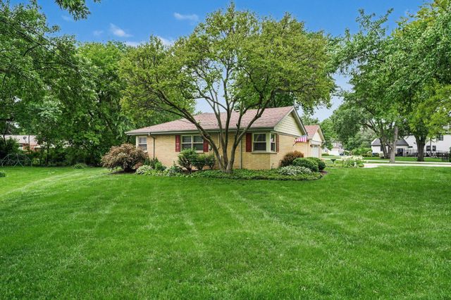 12400 S 70th Avenue, Palos Heights, IL 60463