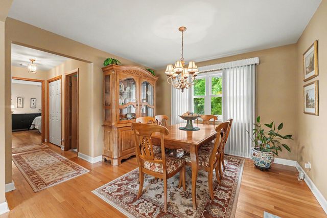 12400 S 70th Avenue, Palos Heights, IL 60463