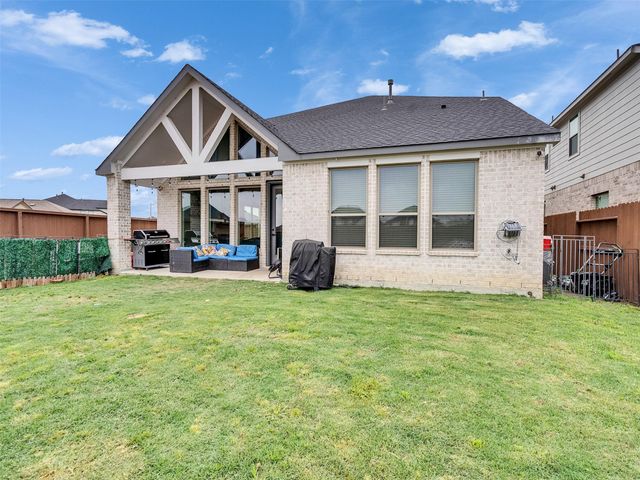 211 Vista Knoll Court, New Caney, TX 77357