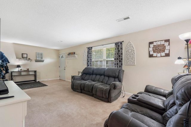 203 S Elder Street, Buffalo, MO 65622