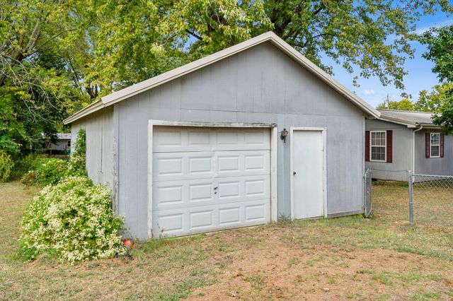 203 S Elder Street, Buffalo, MO 65622