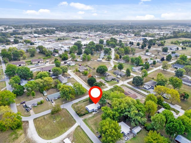 203 S Elder Street, Buffalo, MO 65622