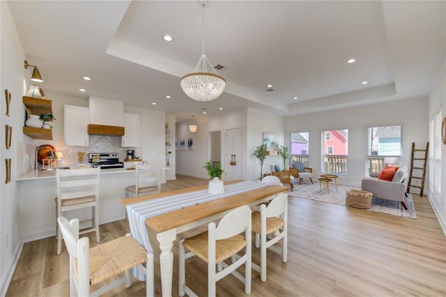 1014 Treaty Dr, Surfside Beach, TX 77541