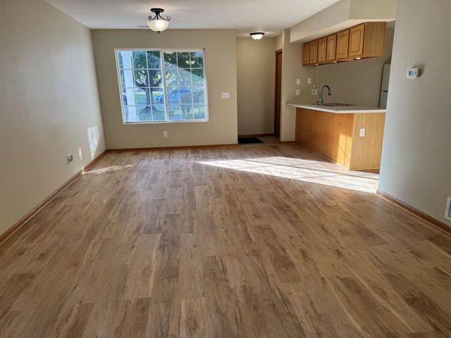 2635 Iva Court #17, Beloit, WI 53511