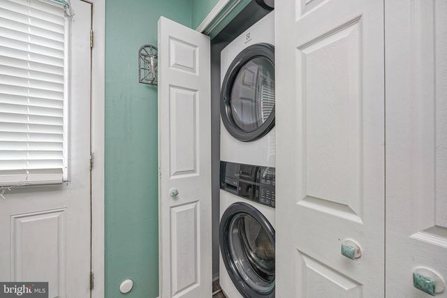 640 FOXTON, West Deptford, NJ 08051