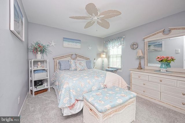 640 FOXTON, West Deptford, NJ 08051