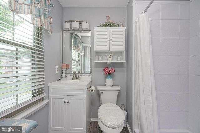 640 FOXTON, West Deptford, NJ 08051