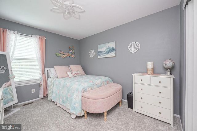 640 FOXTON, West Deptford, NJ 08051