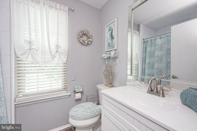 640 FOXTON, West Deptford, NJ 08051