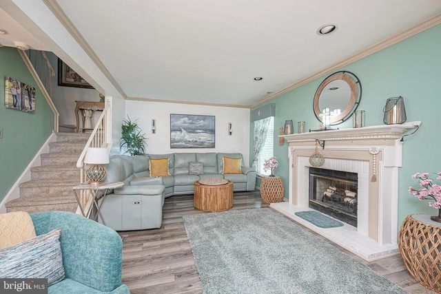 640 FOXTON, West Deptford, NJ 08051