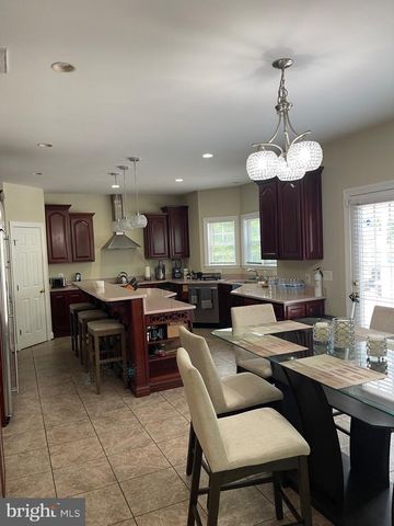 2694 SAINT PETERS CHURCH RD, Waldorf, MD 20601