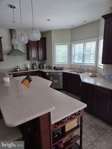 2694 SAINT PETERS CHURCH RD, Waldorf, MD 20601
