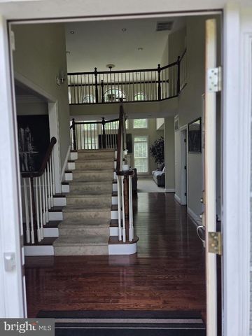 2694 SAINT PETERS CHURCH RD, Waldorf, MD 20601