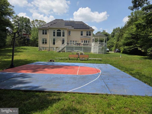 2694 SAINT PETERS CHURCH RD, Waldorf, MD 20601
