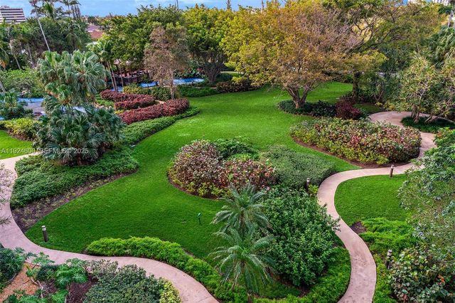 4000 Towerside Ter 705, Miami, FL 33138