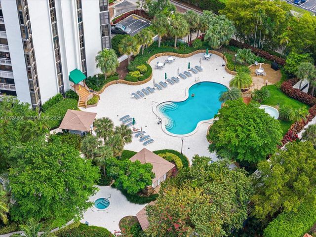 4000 Towerside Ter 705, Miami, FL 33138