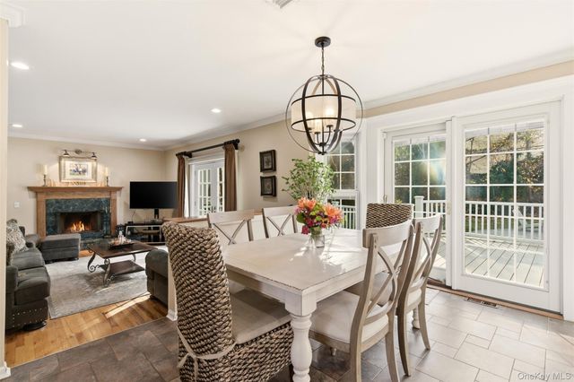 22 Knott Drive, Glen Cove, NY 11542