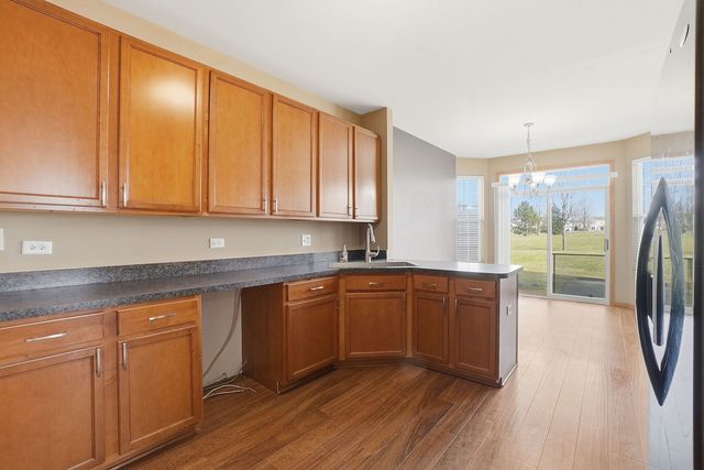 1008 Heron Circle 1, Joliet, IL 60431