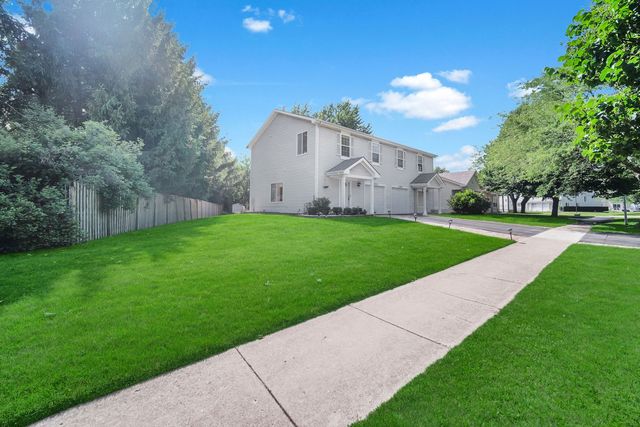 2935 Cedar Glade Drive, Naperville, IL 60564