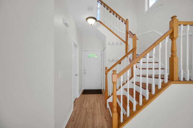 2935 Cedar Glade Drive, Naperville, IL 60564