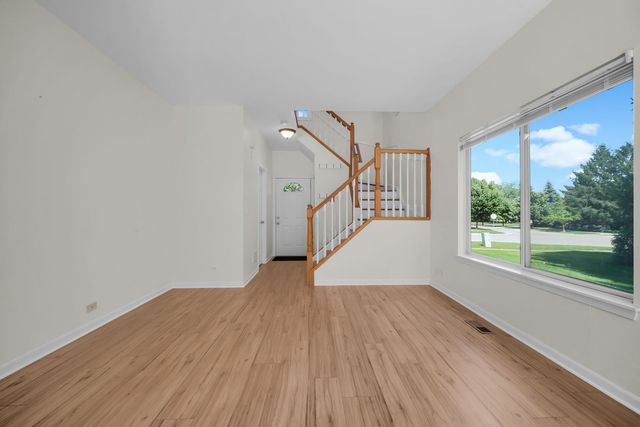 2935 Cedar Glade Drive, Naperville, IL 60564