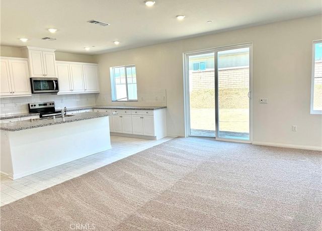 7692 Citrusmoon Court, Riverside, CA 92507