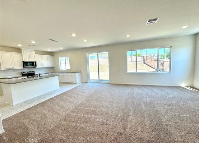7692 Citrusmoon Court, Riverside, CA 92507