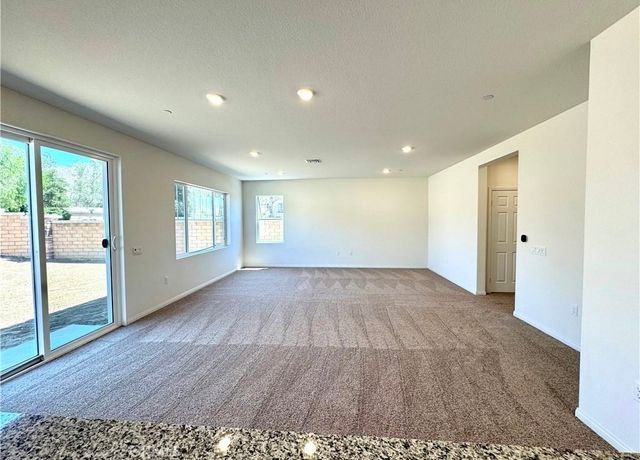 7692 Citrusmoon Court, Riverside, CA 92507