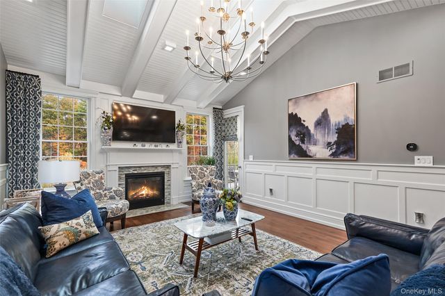 4 Goldman Court, Cortlandt Manor, NY 10567