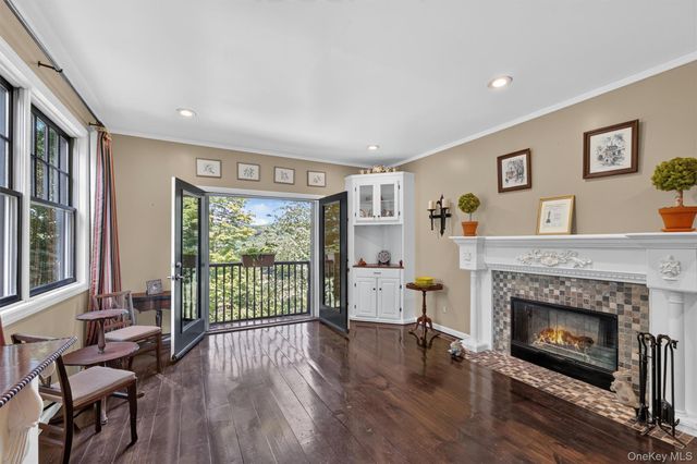 708 Kossuth Place, Peekskill, NY 10566