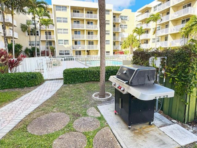 2929 S Ocean Boulevard 4130, Boca Raton, FL 33432