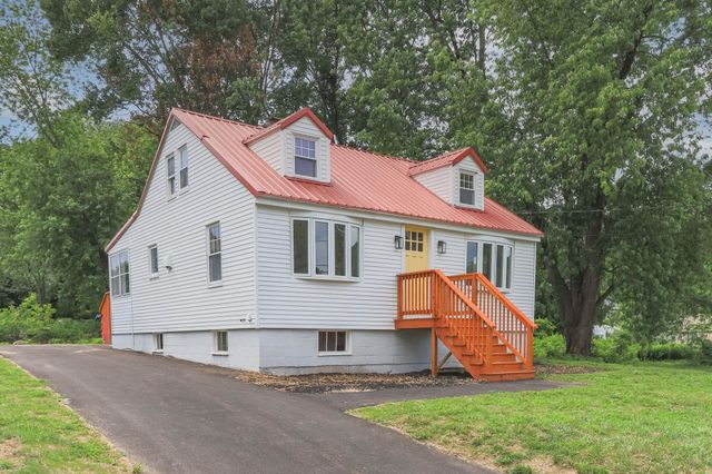 30 Dawson Avenue, Manchester, NH 03104