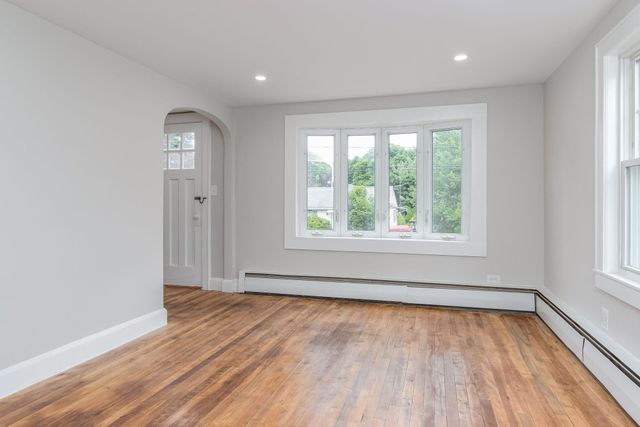 30 Dawson Avenue, Manchester, NH 03104