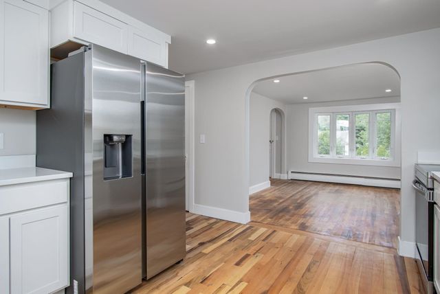30 Dawson Avenue, Manchester, NH 03104
